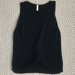 Black linen blend sweater knot tank size Small